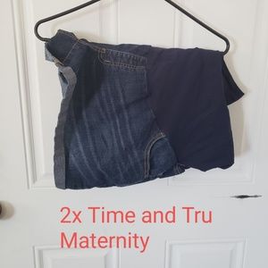 2x Maternity Shorts